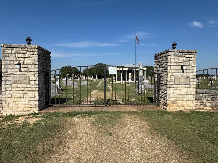 Slide 9 of cemetery gallery